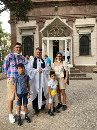 A chaplain and churchwardens family before the Fest of St Mary.