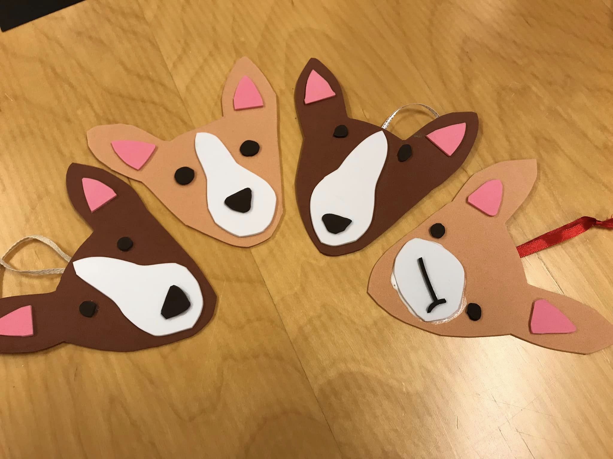 Paper corgis.