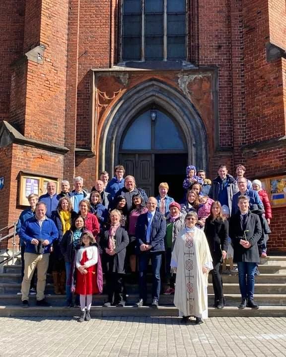 The congregation at St Saviours.