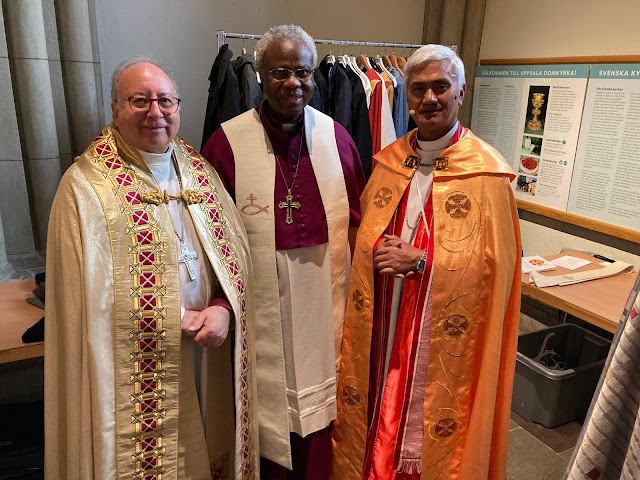 Bishop John Okoro and Obispo Maximo Rhee Timbang