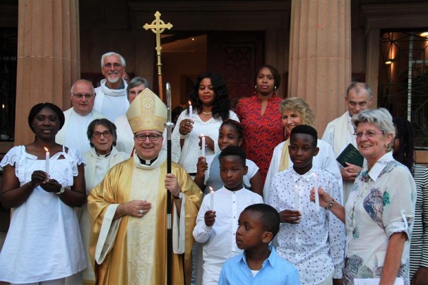 Bishop David posing with those confirmed.