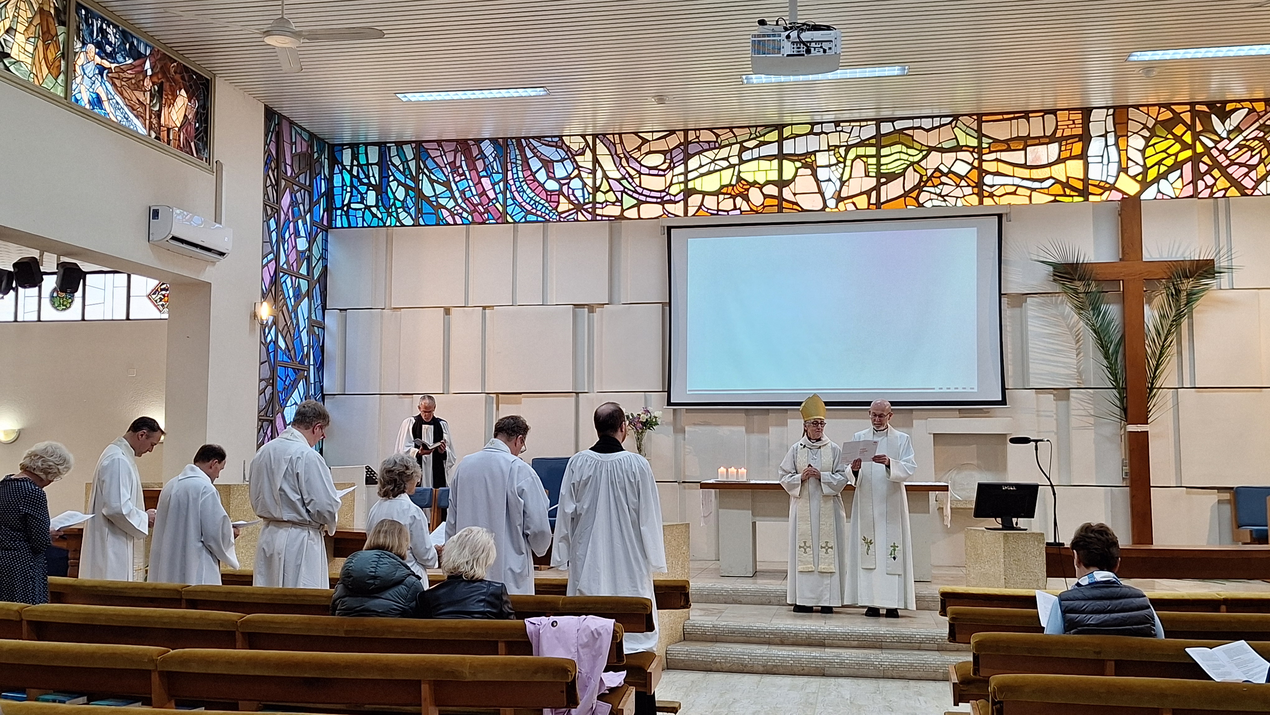 A service inside Cannes