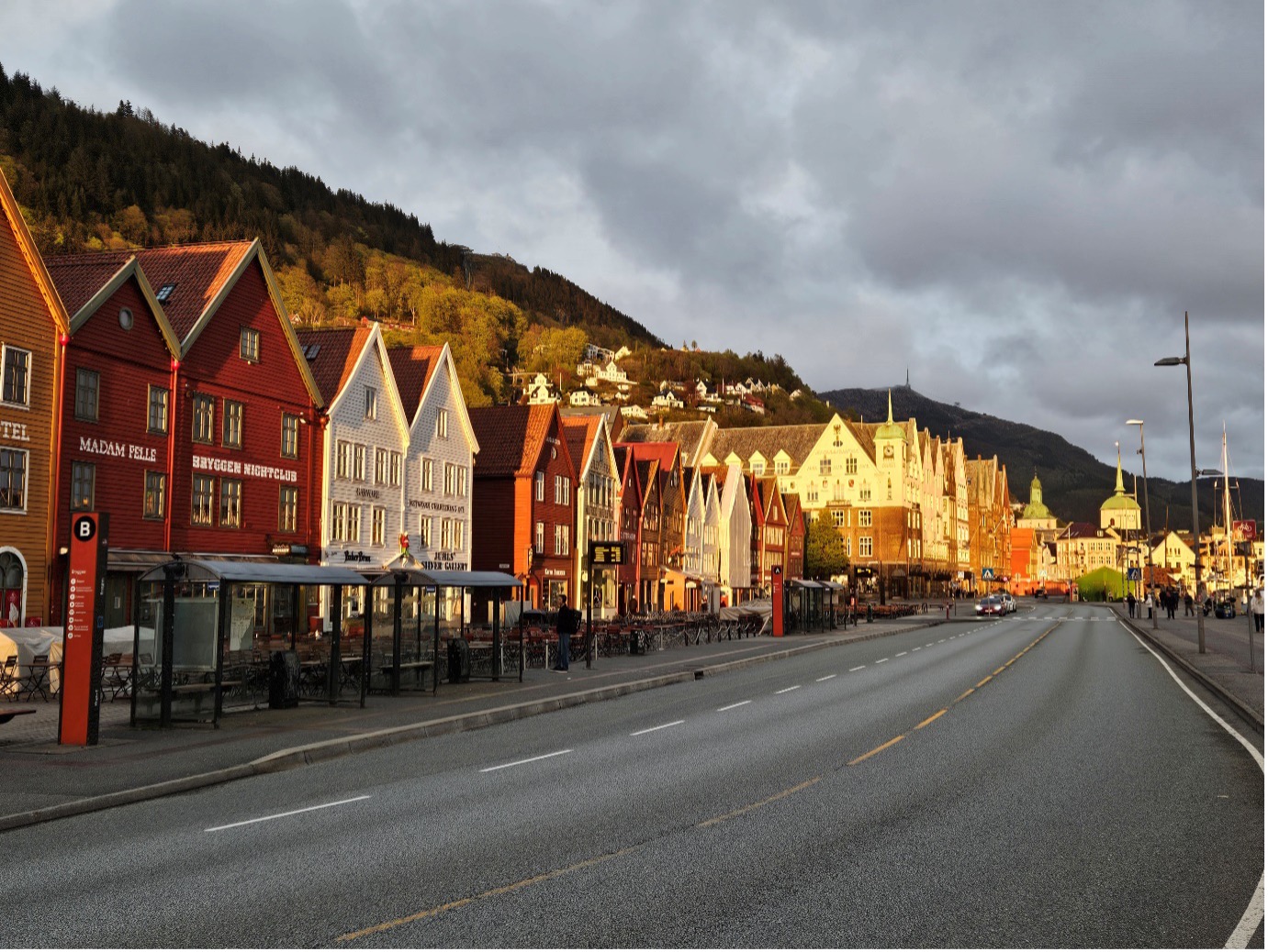row of houses in Norway along the harbour