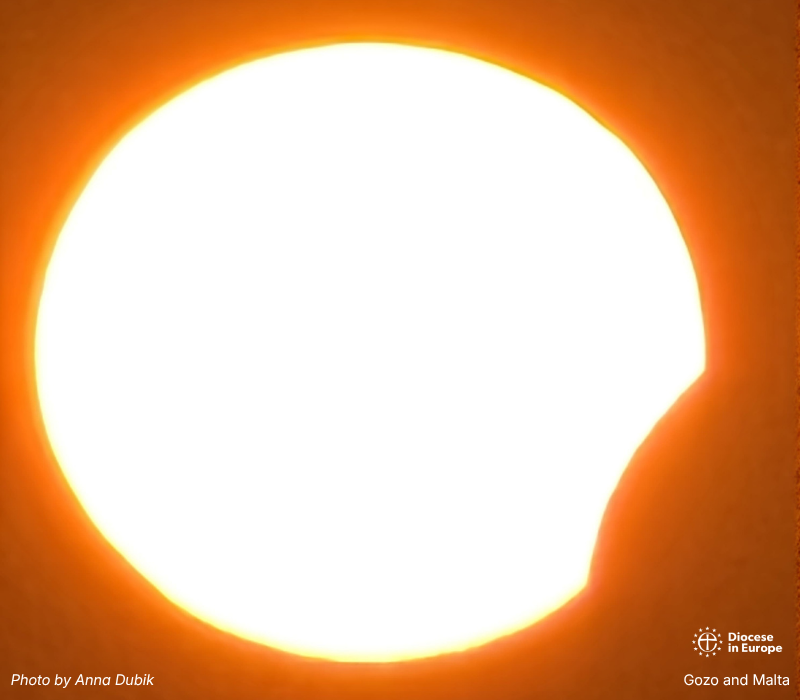eclipsed sun