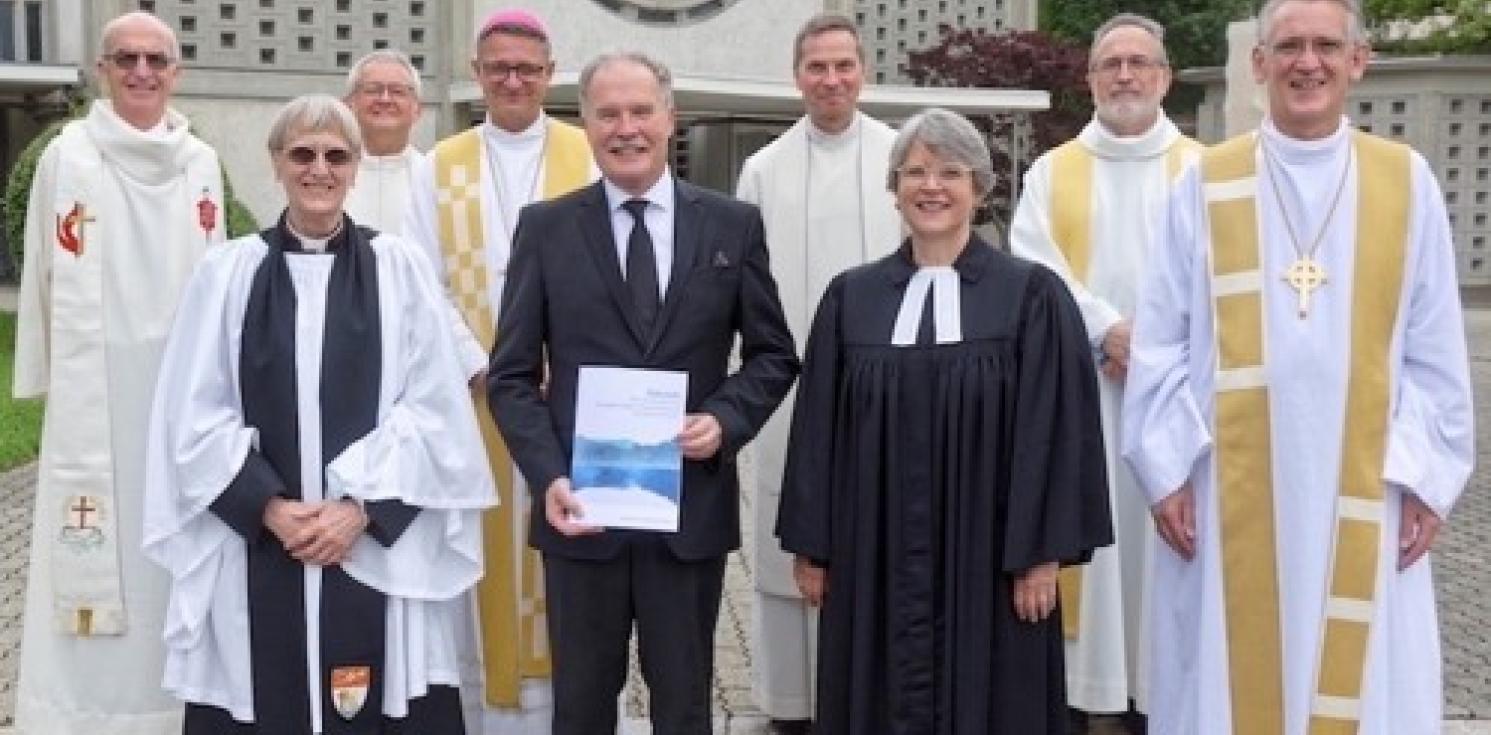 A group of Bishops and Reverends.