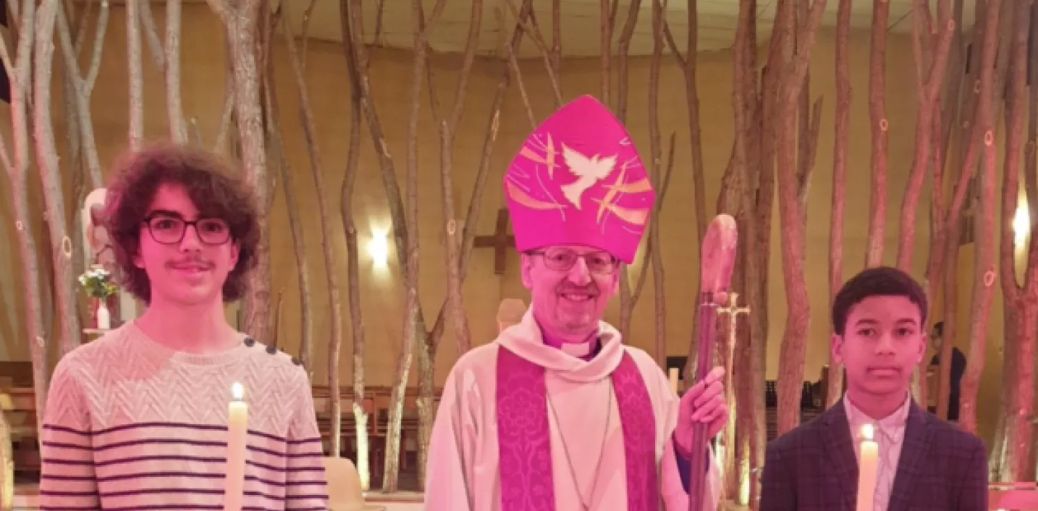 A joyous weekend of Confirmations in and around Paris