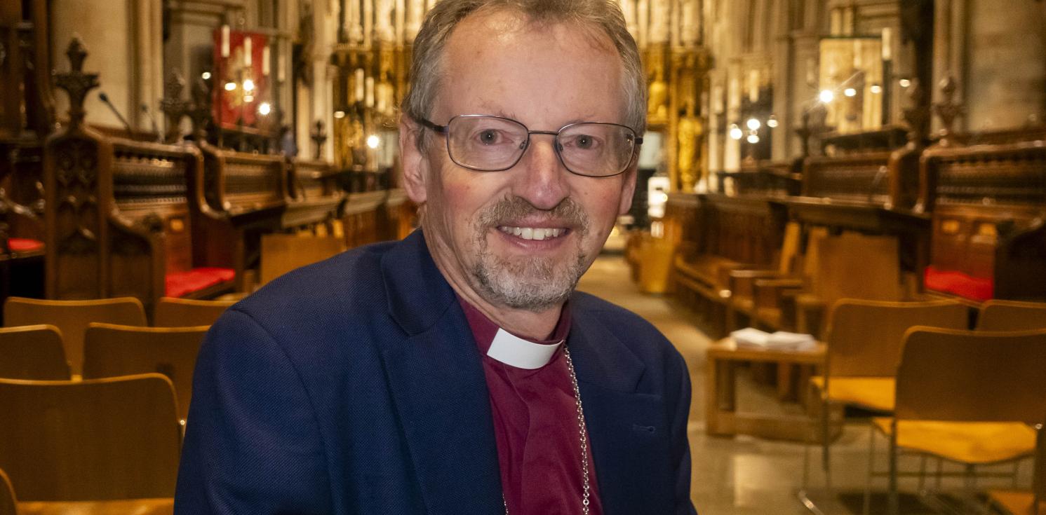 head and shoulders of Bishop Robert