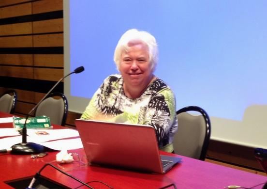 dr clare amos