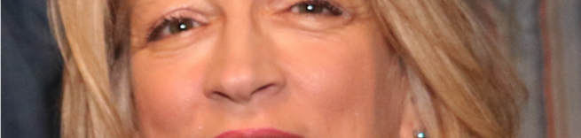 headshot johanna kitson