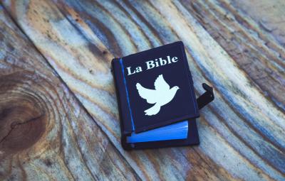 A small French bible.